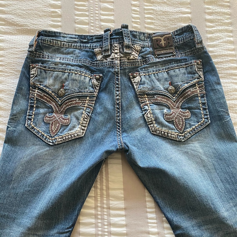 Barely Worn Rock Revival Straight size 38 / Kort